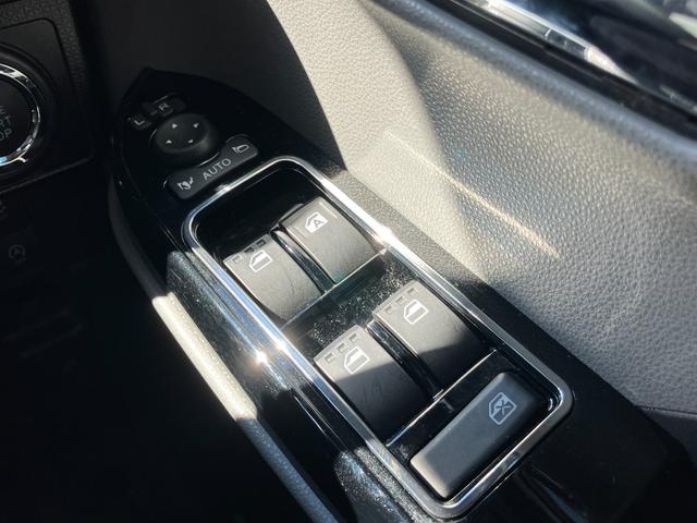 タント カスタムXセレクション スマートアシスト キーフリーシステム LEDヘッドライト 両側パワースライドドア コーナーセンサー ミラクルオープンドア シートバックテーブル(24枚目)