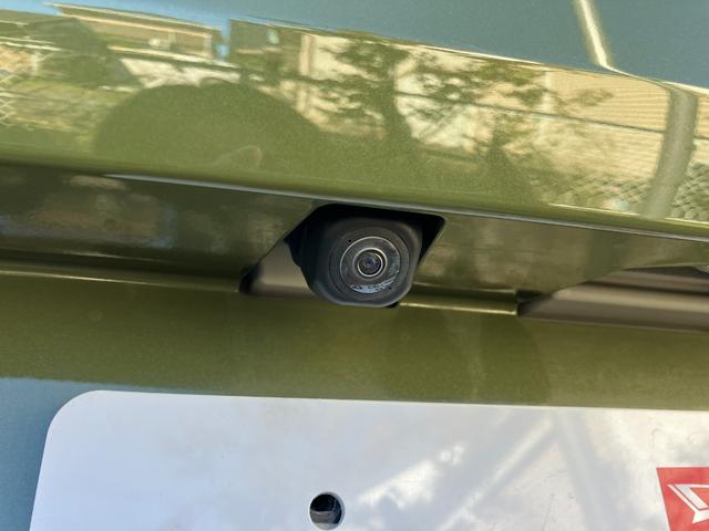 タフト G 15インチアルミホイール オートレベリング機能付フルLEDヘッドランプ LEDフォグランプ 本革巻ステアリングホイール 本革巻インパネセンターシフト TFTカラーマルチインフォメーションディスプレイ(7枚目)