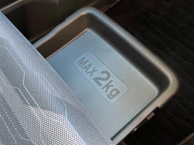 タフト G 15インチアルミホイール オートレベリング機能付フルLEDヘッドランプ LEDフォグランプ 本革巻ステアリングホイール 本革巻インパネセンターシフト TFTカラーマルチインフォメーションディスプレイ(39枚目)