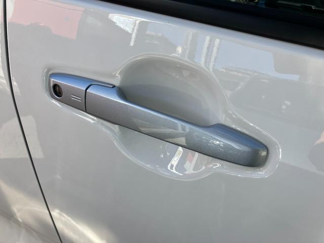 タント X 14インチフルホイールキャップ フルLEDヘッドランプ オート格納式カラードドアミラー 左側パワースライドドア TFTカラーマルチインフォメーションディスプレイ フルファブリックシート(7枚目)