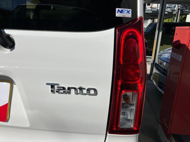 タント X 14インチフルホイールキャップ フルLEDヘッドランプ オート格納式カラードドアミラー 左側パワースライドドア TFTカラーマルチインフォメーションディスプレイ フルファブリックシート(8枚目)