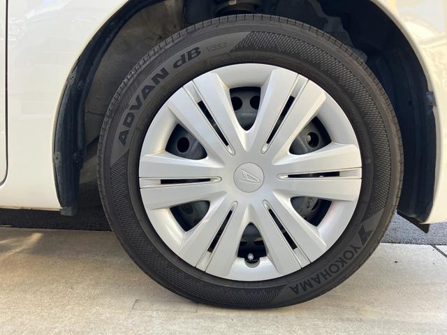 タント X 14インチフルホイールキャップ フルLEDヘッドランプ オート格納式カラードドアミラー 左側パワースライドドア TFTカラーマルチインフォメーションディスプレイ フルファブリックシート(9枚目)