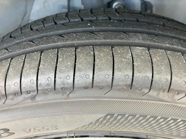 タント X 14インチフルホイールキャップ フルLEDヘッドランプ オート格納式カラードドアミラー 左側パワースライドドア TFTカラーマルチインフォメーションディスプレイ フルファブリックシート(10枚目)