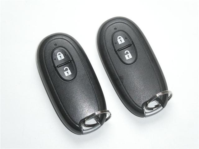 モコ ドルチェX フルセグメモリーナビ HIDヘッドライト スマートキー 純正アルミホイール ETC オートエアコン CD/DVD再生付き ベンチシート シート素材モケット アイドリングストップ イモビライザー(16枚目)