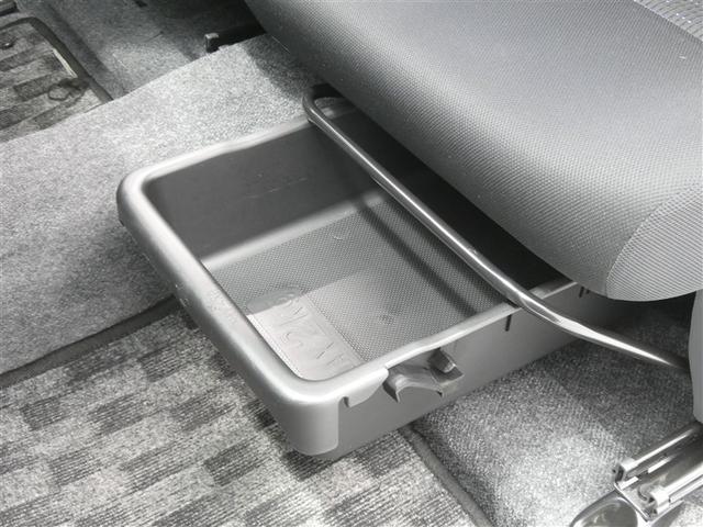 取り出しやすく、しまいやすい収納スペースが満載です。ティッシュやペットボトル等、用途に合わせた収納が可能ですので、使い方はあなた次第！