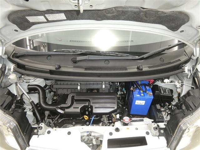 【徹底洗浄クリーニング済】ネッツトヨタ静浜が誇る、クリーニング専門部隊が徹底洗浄！普段はあまり見ないエンジンルーム内も隅々まで綺麗に仕上げています。