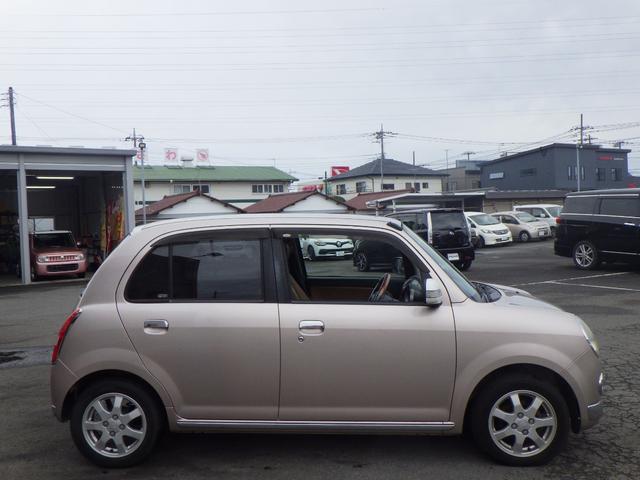 DAIHATSU MIRA GINO PREMIUM X