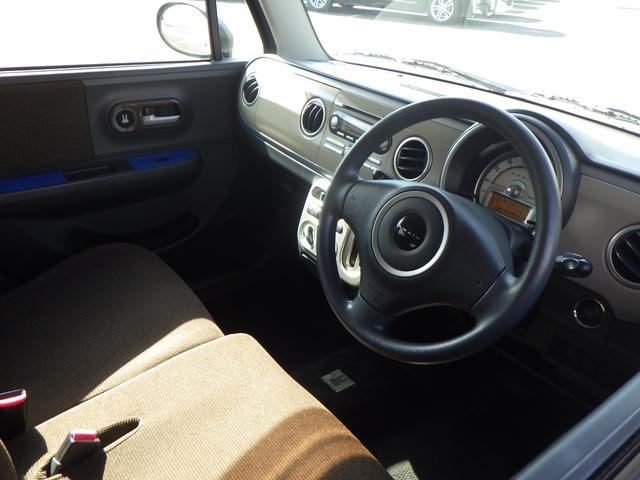 アルトラパン Ｘ　１年保証付　走行４６千Ｋｍ　前後ドライブレコーダー　純正オーディオ　ＣＤ再生　ラジオ　スマートキー　プッシュスタート　社外アルミホイール　電動格納ミラー　ウィンカーミラー　バニティミラー　ベンチシート（19枚目）