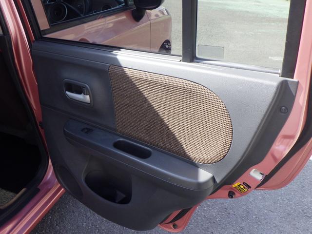 アルトラパン Ｘ　１年保証付　走行４６千Ｋｍ　前後ドライブレコーダー　純正オーディオ　ＣＤ再生　ラジオ　スマートキー　プッシュスタート　社外アルミホイール　電動格納ミラー　ウィンカーミラー　バニティミラー　ベンチシート（36枚目）