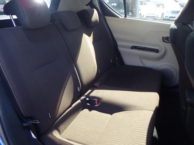 アクア Ｇ　１年保証付　純正ＳＤナビ　フルセグＴＶ　バックカメラ　ＥＴＣ　Ｂｌｕｅｔｏｏｔｈ　ＣＤ・ＤＶＤ再生　オートライト　スマートキー　プッシュスタート　社外アルミホイール　オートエアコン　電動格納ミラー（28枚目）