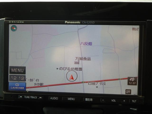 タント カスタムＸ　１年保証付　後期型　社外ナビ　ワンセグＴＶ　左側パワースライドドア　ＬＥＤヘッドライト　オートライト　スマートキー　プッシュスタート　社外アルミホイール　オートエアコン　電動格納ミラー　バニティミラー（15枚目）