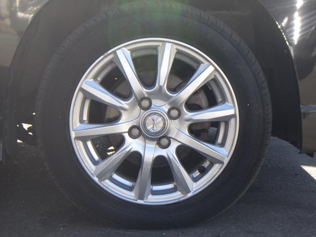 タント カスタムＸ　１年保証付　後期型　社外ナビ　ワンセグＴＶ　左側パワースライドドア　ＬＥＤヘッドライト　オートライト　スマートキー　プッシュスタート　社外アルミホイール　オートエアコン　電動格納ミラー　バニティミラー（33枚目）