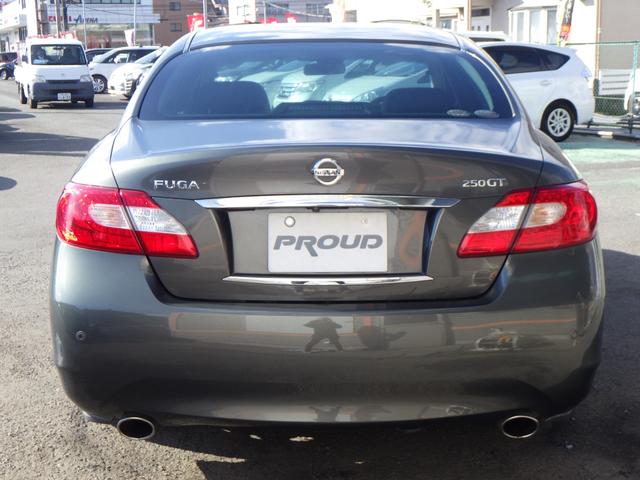 フーガ ２５０ＧＴ　１年保証付　純正ＨＤＤナビ　バックカメラ　ＥＴＣ　Ｂｌｕｅｔｏｏｔｈ　ＣＤ再生・録音　レザーシート　シートエアコン　シートヒーター　ステアリングスイッチ　オートライト　オートエアコン　フォグランプ（8枚目）