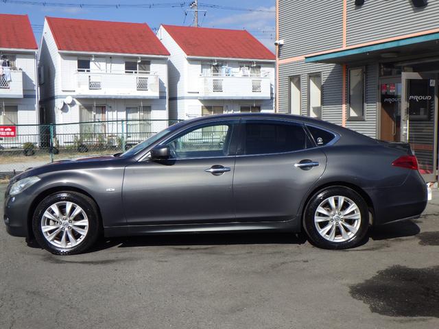 フーガ ２５０ＧＴ　１年保証付　純正ＨＤＤナビ　バックカメラ　ＥＴＣ　Ｂｌｕｅｔｏｏｔｈ　ＣＤ再生・録音　レザーシート　シートエアコン　シートヒーター　ステアリングスイッチ　オートライト　オートエアコン　フォグランプ（10枚目）