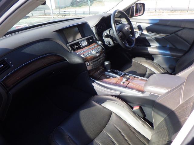 フーガ ２５０ＧＴ　１年保証付　純正ＨＤＤナビ　バックカメラ　ＥＴＣ　Ｂｌｕｅｔｏｏｔｈ　ＣＤ再生・録音　レザーシート　シートエアコン　シートヒーター　ステアリングスイッチ　オートライト　オートエアコン　フォグランプ（41枚目）