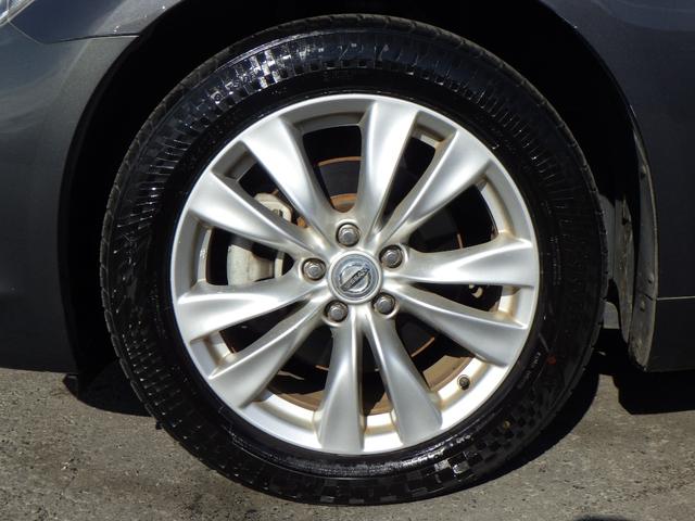 フーガ ２５０ＧＴ　１年保証付　純正ＨＤＤナビ　バックカメラ　ＥＴＣ　Ｂｌｕｅｔｏｏｔｈ　ＣＤ再生・録音　レザーシート　シートエアコン　シートヒーター　ステアリングスイッチ　オートライト　オートエアコン　フォグランプ（46枚目）