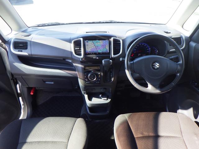 ＬＩＮＥ商談可能★内外装気になるところがございましたらお気軽にお問い合わせ下さい！公式ＬＩＮＥをご登録いただきますと、ＬＩＮＥで車両の詳細画像をお送りすることも可能です。