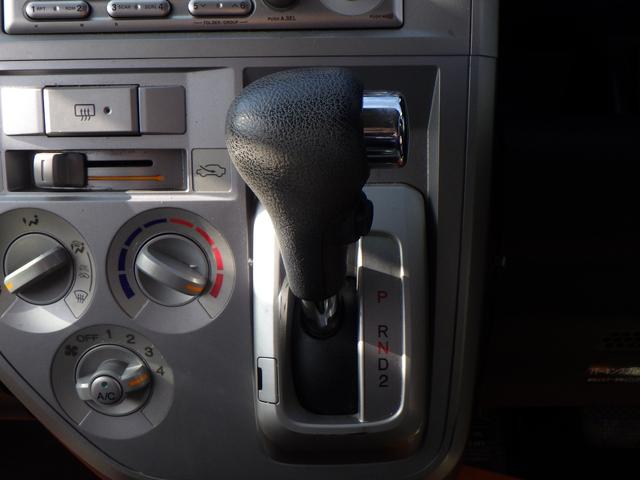 ゼスト スポーツGターボ 1年保証付 ETC 純正オーディオ CD再生 ラジオ HIDヘッドライト キーレスエントリー 社外アルミホイール 電動格納ミラー バニティミラー ベンチシート エアコン 運転席・助手席エアバッグ(17枚目)