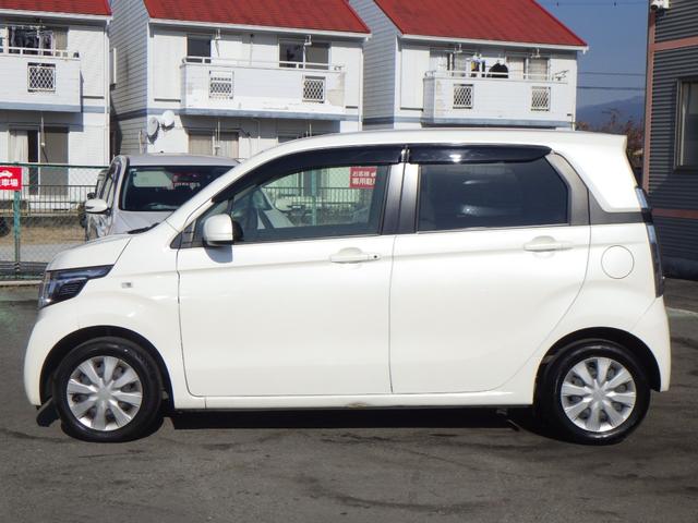 N-WGN G 1年保証付 純正オーディオ CD再生 ラジオ スマートキー プッシュスタート オートエアコン 電動格納ミラー バニティミラー タイミングチェーン ベンチシート ドアバイザー 運転席・助手席エアバッグ(11枚目)