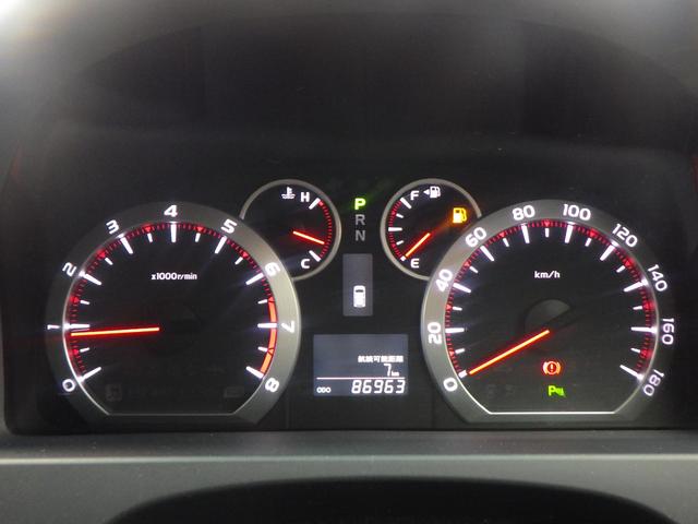 ヴェルファイア ２．４Ｚ　プラチナセレクションＩＩ　１年保証付　純正ＨＤＤナビ　フルセグＴＶ　バックカメラ　Ｂｌｕｅｔｏｏｔｈ　フリップダウンモニター　ＥＴＣ　両側パワースライドドア　ＣＤ・ＤＶＤ再生　パワーバックドア　スマートキー　プッシュスタート（32枚目）