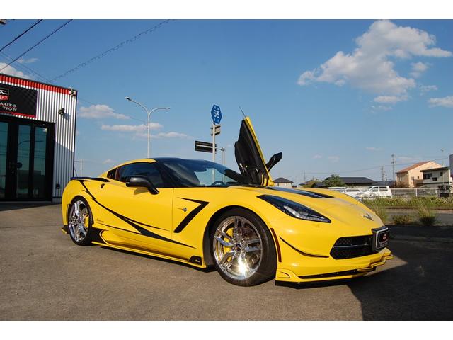 シボレーコルベット Ｚ５１　正規ディーラー車　ロエンフルエアロ　ディラーにてエイデル製ス－パーチャ－ジャー装備　ディーラにてガルウィング取付　特注メッキアルミホイール　Ｃ７専用カナード　コルベットらしいＣ７最終モデル（12枚目）