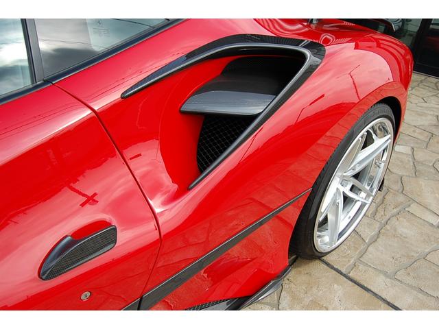 ４８８ＧＴＢ ベースグレード　マンソリーＳＩＲＡＣＵＳＡカスタム車両　ＧＴＢマンソリーシラクーサ　ＡＮＲＫＹ　ＡＮ３７　２１　２２インチ　ＦＲロベルタエアサス　Ｃａｐｒｉｓｔｏカーボンリアディフューザー　マフラー可変式（19枚目）