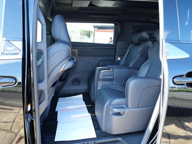 ヴェルファイアハイブリッド Z プレミア OPモデリスタフルエアロ・マフラー/OPユニバーサルステップ/OP13.5型有機ELフリップダウンモニター/OP独立ムーンルーフ/OPデジタルインナーミラー/OPヘッドアップディスプレイ/ETC(25枚目)