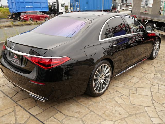 Ｓクラス Ｓ４００ｄ　４マチック　ＡＭＧライン　ＡＭＧライン　レザーエクスクルーシブＰＫＧ　パノラマルーフ　純正２０インチＡＷ　ブルメスターサラウンド　ＨＵＤ　フルセグ　ＥＴＣ２．０　Ｂカメラ　３６０度カメラ　保証書／取説／合鍵／ワンオーナー（18枚目）