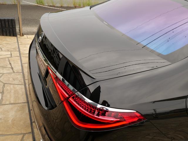 Ｓクラス Ｓ４００ｄ　４マチック　ＡＭＧライン　ＡＭＧライン　レザーエクスクルーシブＰＫＧ　パノラマルーフ　純正２０インチＡＷ　ブルメスターサラウンド　ＨＵＤ　フルセグ　ＥＴＣ２．０　Ｂカメラ　３６０度カメラ　保証書／取説／合鍵／ワンオーナー（22枚目）