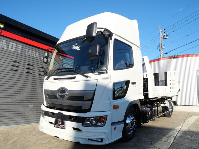 ヒノレンジャー 　ハイルーフ（標準キャブ）、ラバーマット付、ＥＴＣ２．０　ドラレコ　燃料タンク２００Ｌ　リアエアサス　遮光カーテン（ラウンド、センター、リア）、高機能シート（エアサス）、シートヒーター　フェイクレザー（7枚目）