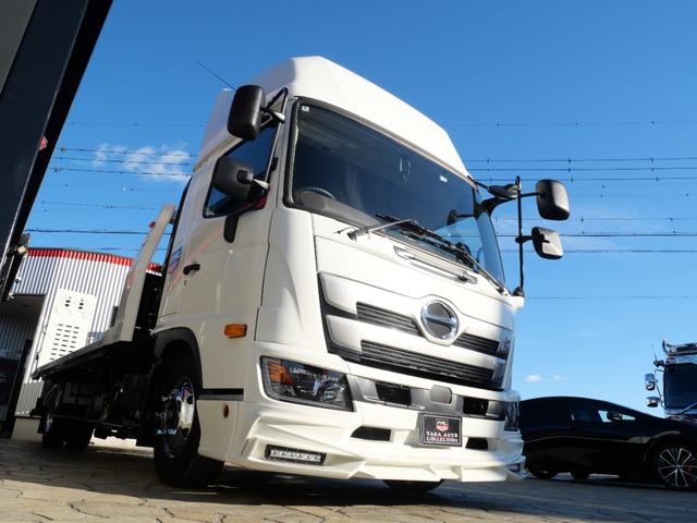 ヒノレンジャー 　ハイルーフ（標準キャブ）、ラバーマット付、ＥＴＣ２．０　ドラレコ　燃料タンク２００Ｌ　リアエアサス　遮光カーテン（ラウンド、センター、リア）、高機能シート（エアサス）、シートヒーター　フェイクレザー（12枚目）