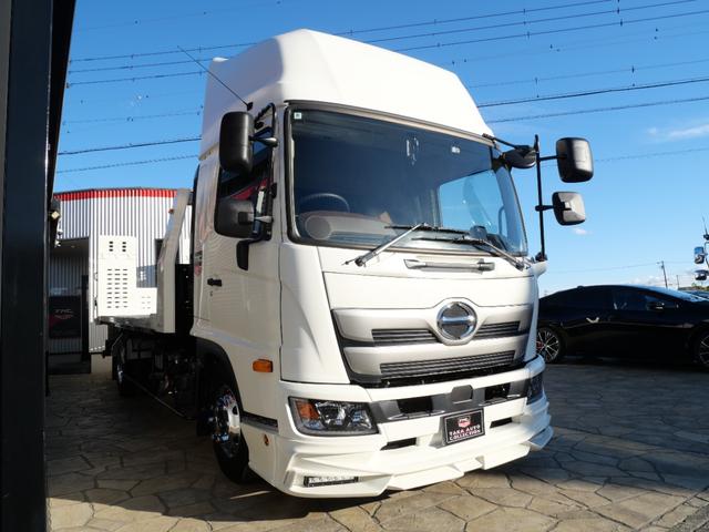 ヒノレンジャー 　ハイルーフ（標準キャブ）、ラバーマット付、ＥＴＣ２．０　ドラレコ　燃料タンク２００Ｌ　リアエアサス　遮光カーテン（ラウンド、センター、リア）、高機能シート（エアサス）、シートヒーター　フェイクレザー（13枚目）