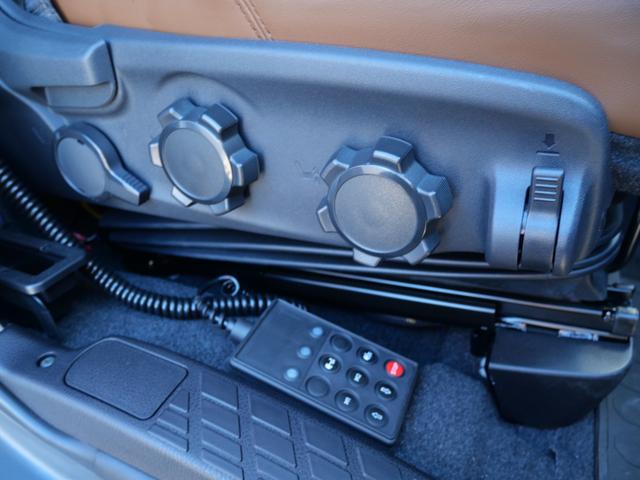 ヒノレンジャー 　ハイルーフ（標準キャブ）、ラバーマット付、ＥＴＣ２．０　ドラレコ　燃料タンク２００Ｌ　リアエアサス　遮光カーテン（ラウンド、センター、リア）、高機能シート（エアサス）、シートヒーター　フェイクレザー（26枚目）