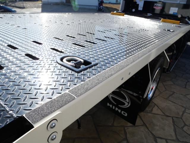 ヒノレンジャー 　ハイルーフ（標準キャブ）、ラバーマット付、ＥＴＣ２．０　ドラレコ　燃料タンク２００Ｌ　リアエアサス　遮光カーテン（ラウンド、センター、リア）、高機能シート（エアサス）、シートヒーター　フェイクレザー（29枚目）