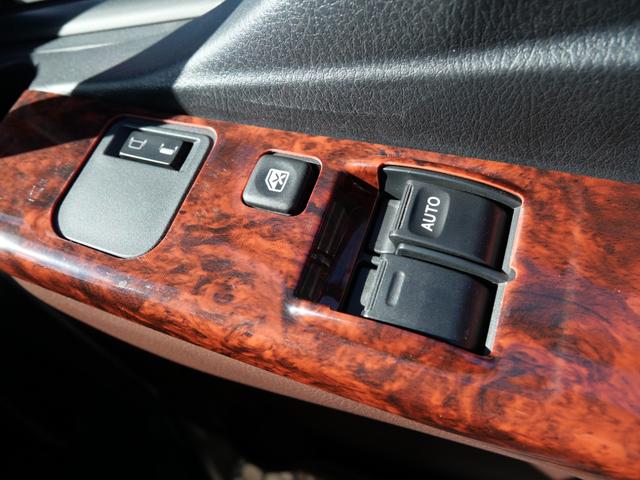 ヒノレンジャー 　ハイルーフ（標準キャブ）、ラバーマット付、ＥＴＣ２．０　ドラレコ　燃料タンク２００Ｌ　リアエアサス　遮光カーテン（ラウンド、センター、リア）、高機能シート（エアサス）、シートヒーター　フェイクレザー（38枚目）