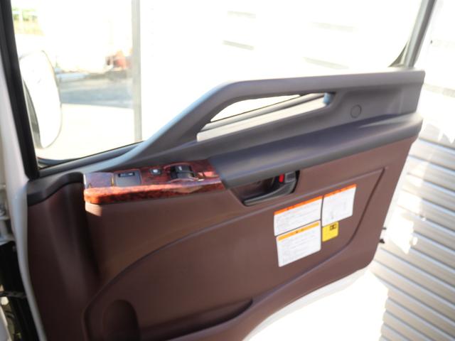 ヒノレンジャー 　ハイルーフ（標準キャブ）、ラバーマット付、ＥＴＣ２．０　ドラレコ　燃料タンク２００Ｌ　リアエアサス　遮光カーテン（ラウンド、センター、リア）、高機能シート（エアサス）、シートヒーター　フェイクレザー（51枚目）