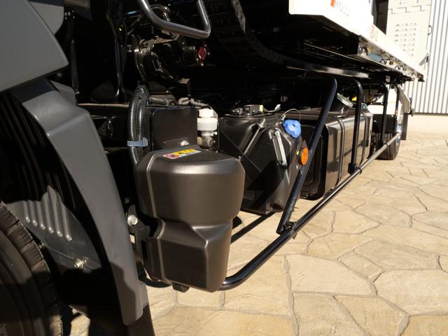 ヒノレンジャー 　ハイルーフ（標準キャブ）、ラバーマット付、ＥＴＣ２．０　ドラレコ　燃料タンク２００Ｌ　リアエアサス　遮光カーテン（ラウンド、センター、リア）、高機能シート（エアサス）、シートヒーター　フェイクレザー（58枚目）