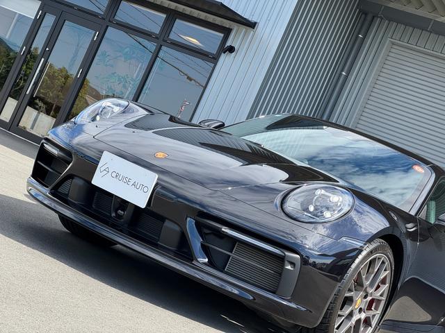 ９１１ 　カレラ　Ｓ　ＰＤＫ｜スポクロ｜レザーインテリア｜２０／２１インチＲＳスパイダーＡＷ｜シートベンチレーション＆ヒーター｜ＳｐｏｒｔＤｅｓｉｇｎフロントエプロン｜ロゴドアカーテシ｜スポーツテールパイプ｜（26枚目）