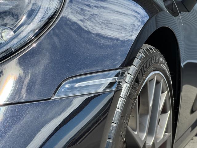 ９１１ 　カレラ　Ｓ　ＰＤＫ｜スポクロ｜レザーインテリア｜２０／２１インチＲＳスパイダーＡＷ｜シートベンチレーション＆ヒーター｜ＳｐｏｒｔＤｅｓｉｇｎフロントエプロン｜ロゴドアカーテシ｜スポーツテールパイプ｜（29枚目）
