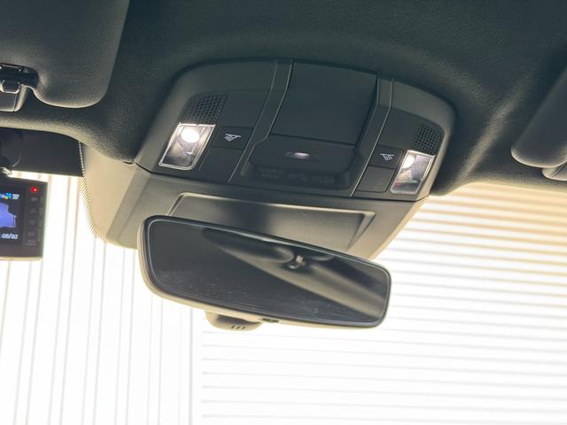 ９１１ 　カレラ　Ｓ　ＰＤＫ｜スポクロ｜レザーインテリア｜２０／２１インチＲＳスパイダーＡＷ｜シートベンチレーション＆ヒーター｜ＳｐｏｒｔＤｅｓｉｇｎフロントエプロン｜ロゴドアカーテシ｜スポーツテールパイプ｜（56枚目）