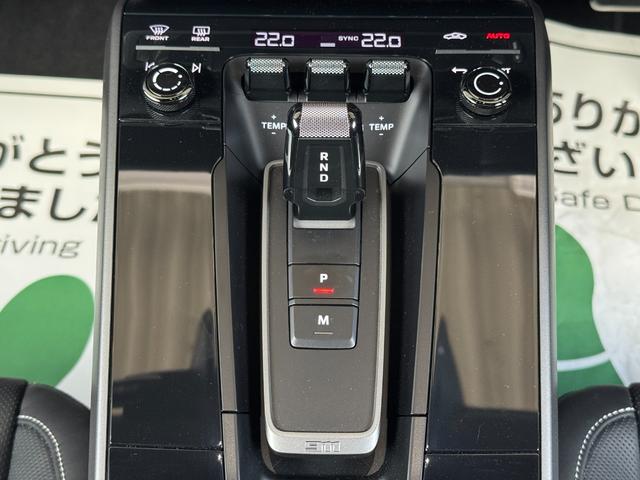 ９１１ 　カレラ　Ｓ　ＰＤＫ｜スポクロ｜レザーインテリア｜２０／２１インチＲＳスパイダーＡＷ｜シートベンチレーション＆ヒーター｜ＳｐｏｒｔＤｅｓｉｇｎフロントエプロン｜ロゴドアカーテシ｜スポーツテールパイプ｜（59枚目）