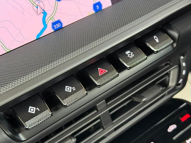 ９１１ 　カレラ　Ｓ　ＰＤＫ｜スポクロ｜レザーインテリア｜２０／２１インチＲＳスパイダーＡＷ｜シートベンチレーション＆ヒーター｜ＳｐｏｒｔＤｅｓｉｇｎフロントエプロン｜ロゴドアカーテシ｜スポーツテールパイプ｜（61枚目）