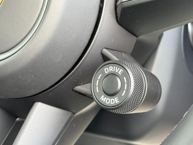 ９１１ 　カレラ　Ｓ　ＰＤＫ｜スポクロ｜レザーインテリア｜２０／２１インチＲＳスパイダーＡＷ｜シートベンチレーション＆ヒーター｜ＳｐｏｒｔＤｅｓｉｇｎフロントエプロン｜ロゴドアカーテシ｜スポーツテールパイプ｜（68枚目）
