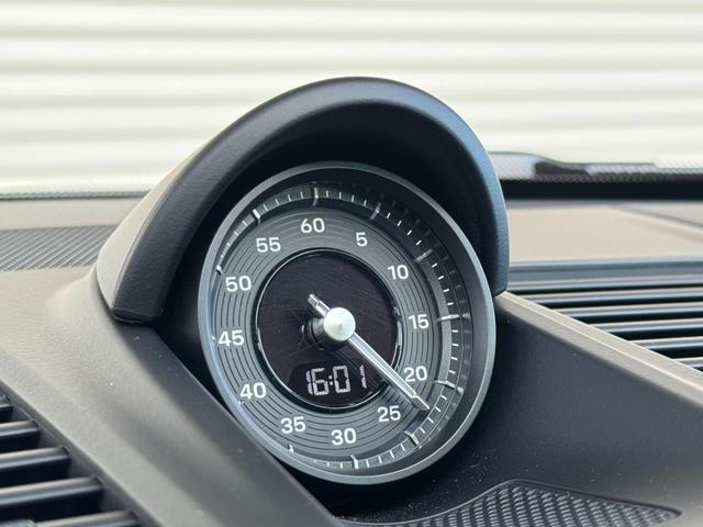 ９１１ 　カレラ　Ｓ　ＰＤＫ｜スポクロ｜レザーインテリア｜２０／２１インチＲＳスパイダーＡＷ｜シートベンチレーション＆ヒーター｜ＳｐｏｒｔＤｅｓｉｇｎフロントエプロン｜ロゴドアカーテシ｜スポーツテールパイプ｜（74枚目）