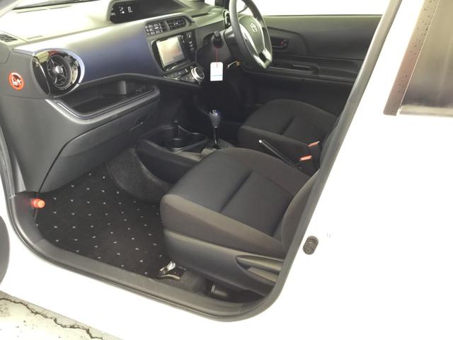 アクア S ナビワンセグTV バックカメラ ETC車載器 LEDヘッドライト 走行34,000km 社外アルミ(21枚目)
