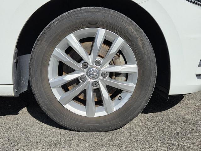 ゴルフトゥーラン ドライブレコーダー ナビ キーレスエントリー アイドリングストップ 電動格納ミラー 3列シート AT ルーフレール アルミホイール CD USB エアコン パワーステアリング パワーウィンドウ(20枚目)