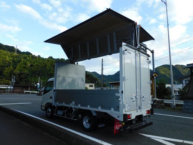 デュトロ  アルミウイングセミロング6AT(3枚目)