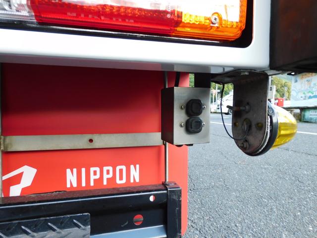 デュトロ  アルミウイングセミロング6AT(14枚目)