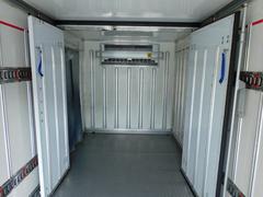 エルフトラック ２ｔワイドロング−５度中温冷蔵冷凍車　移動式２室扉サイドドア 0602087A30231228W001 5