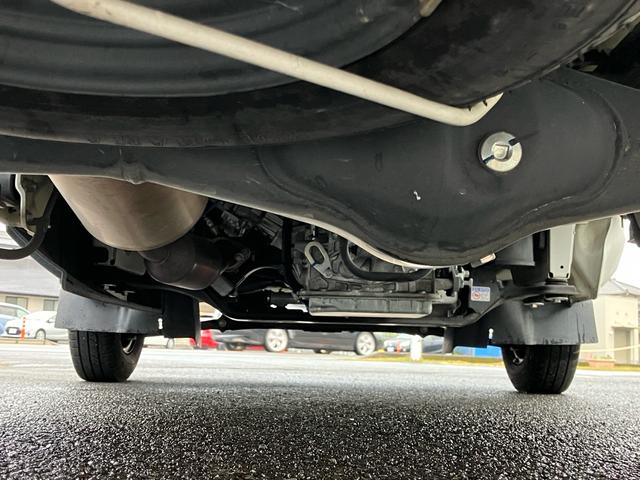 ＮＴ１００クリッパートラック ＤＸ　セーフティパッケージ　オートマ　エアコン　パワステ　衝突軽減ブレーキ　前後ソナー　荷台ゴムマット　車検整備済み　オイル／エレメント／ブレーキオイル／バッテリー／プラグ／ワイパーゴム交換済み（10枚目）